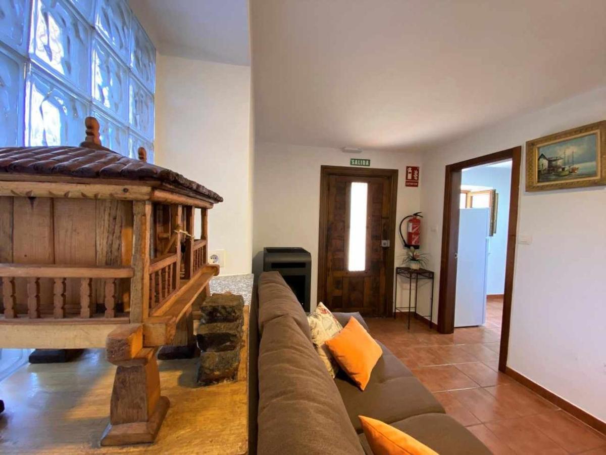 Casa Maribel Onís Esterno foto