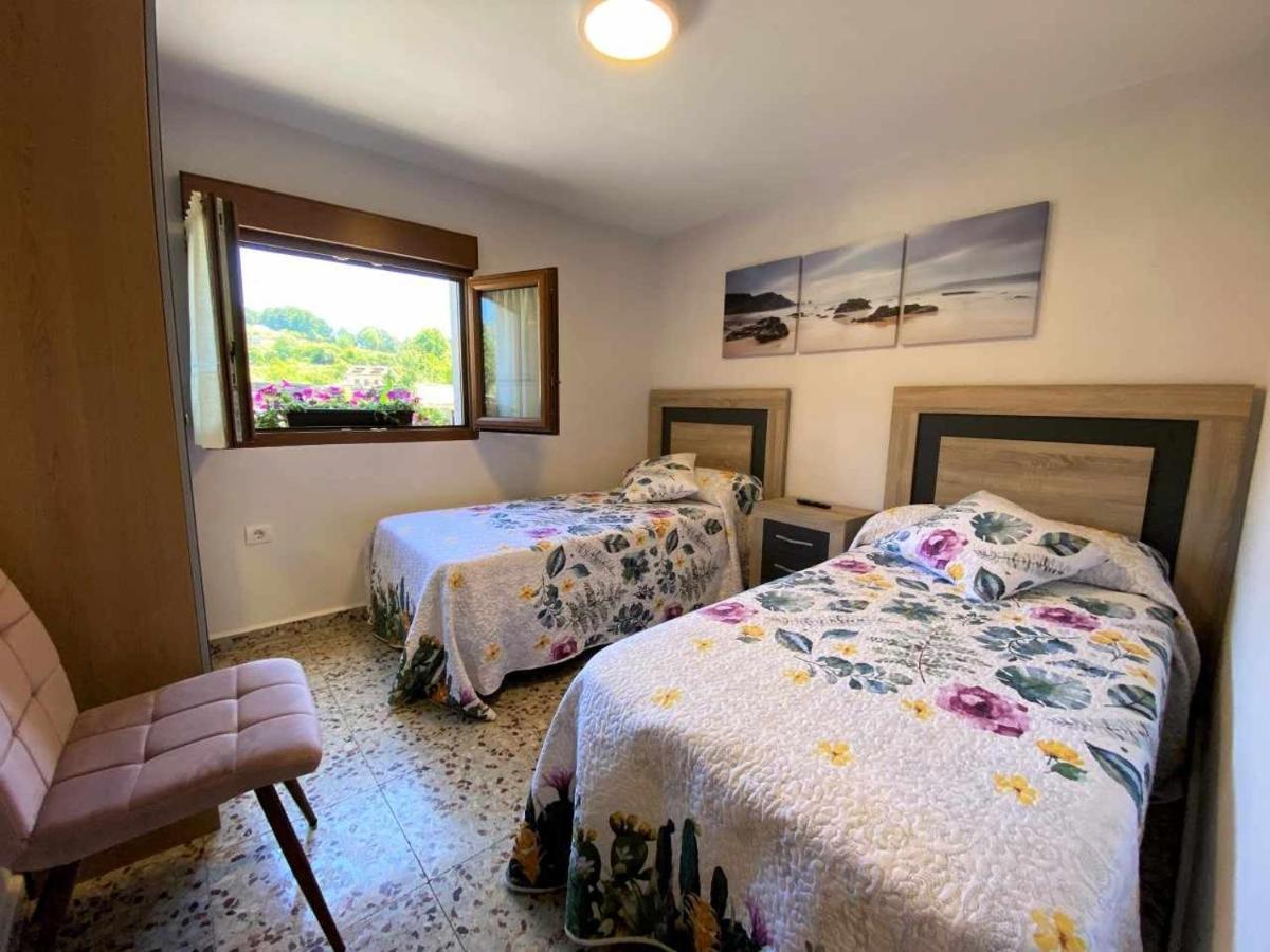 Casa Maribel Onís Esterno foto