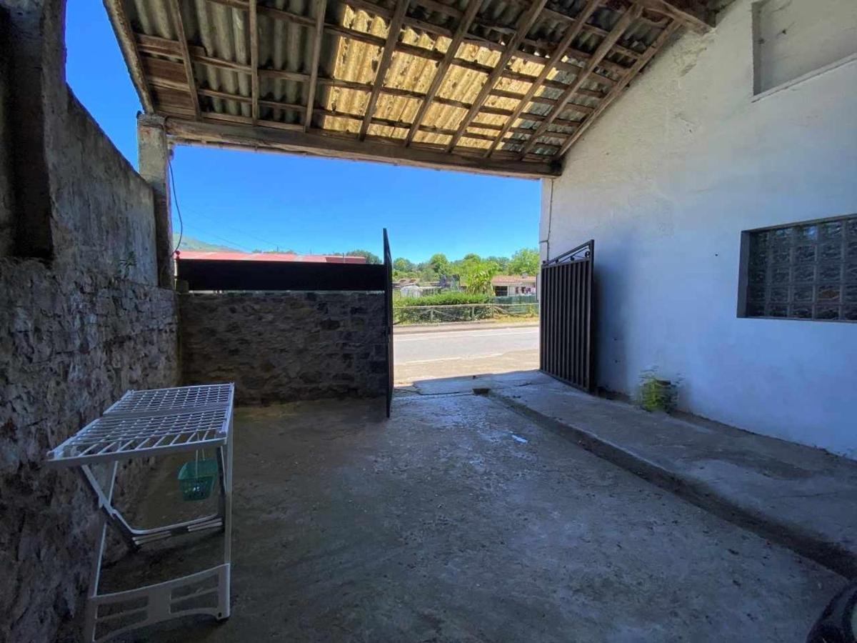 Casa Maribel Onís Esterno foto